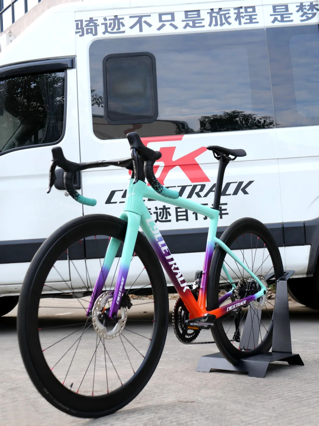 New road bikes |CK Ghost  road bike, opening a new realm of cycling